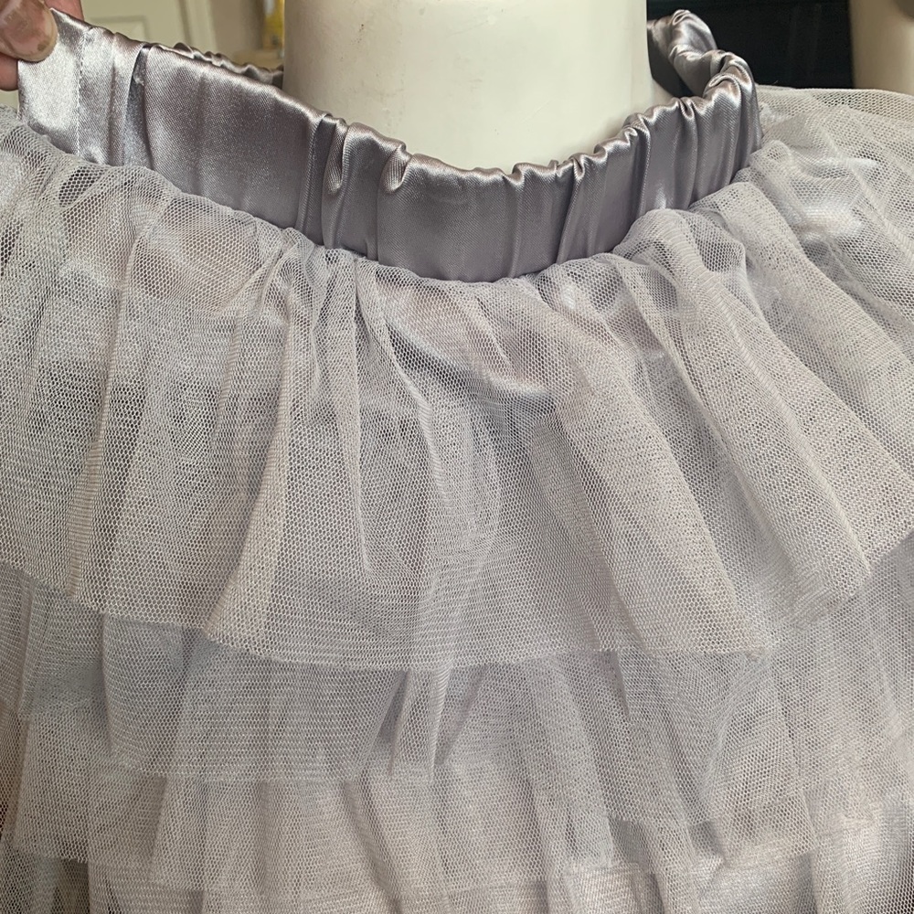 Total girl Medium size 8 silver & gray mini skirt